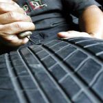 Tips Merawat Ban Mobil Agar Tidak Cepat Gundul: Panduan Lengkap untuk Keamanan dan Efisiensi